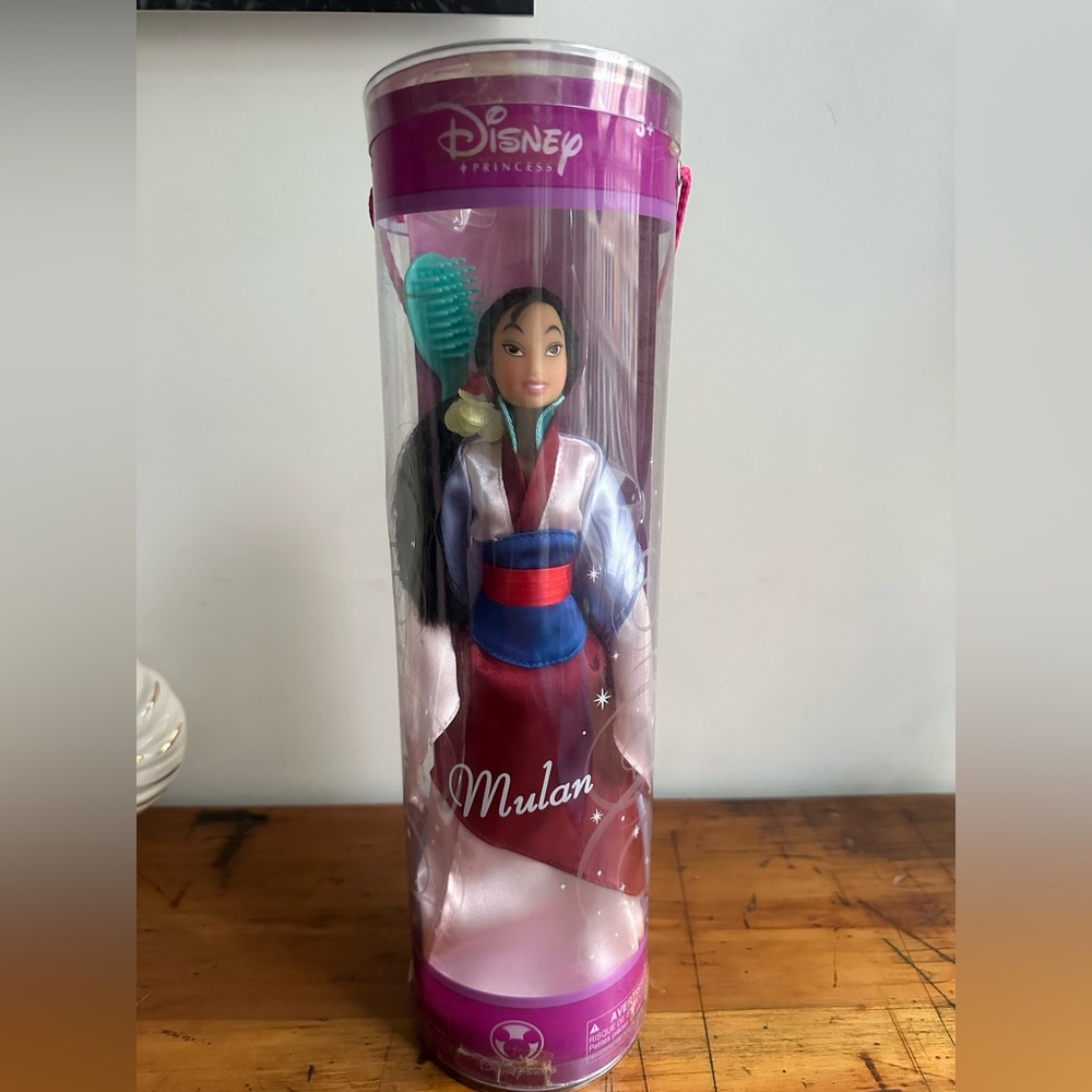 NRFB Disney Store Princess Mulan 12" Barbie Doll with Brush & Black Hair